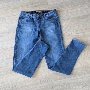 PAIGE / LIGHT DENIM PEG SKINNY JEANS / SIZE 27